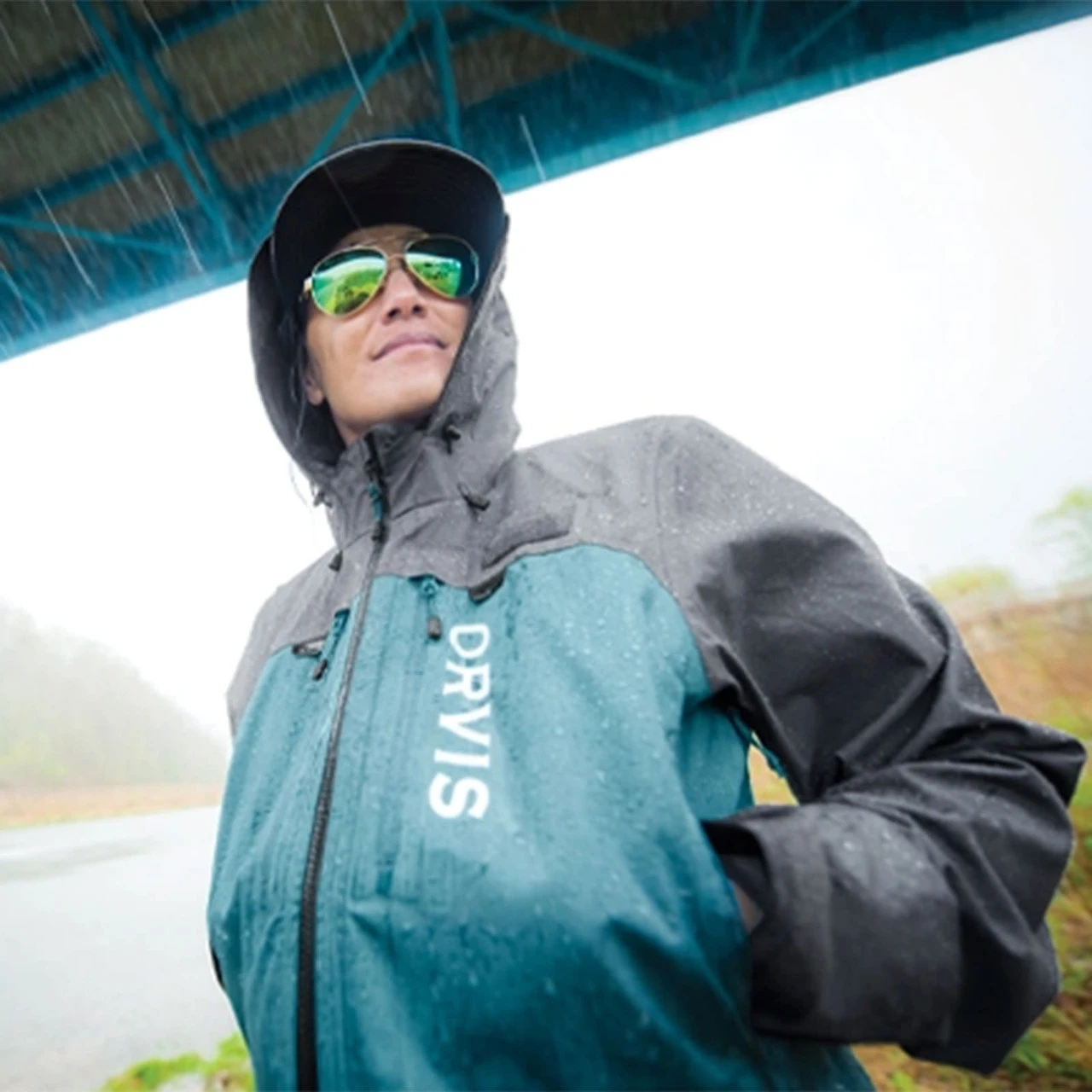 Orvis Women's Pro Wading Jacket - Image 9